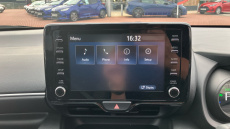 Toyota Yaris 1.5 Hybrid Design 5dr CVT Hybrid Hatchback